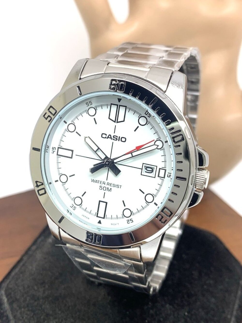 Casio Men's Watch MTP-VD01 Quartz Analog White Dial Silver Stainless Steel 5058